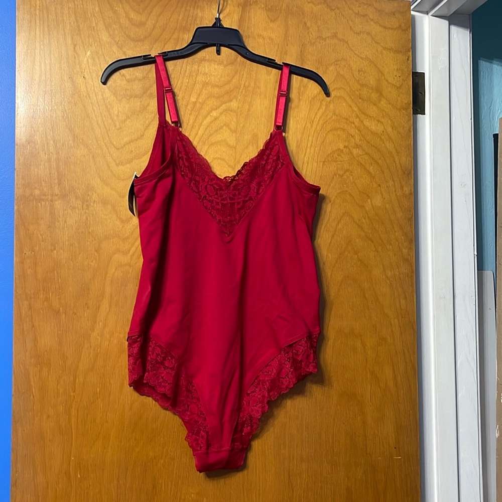 NWT Lacy Tank Bodysuit Red Size 2x